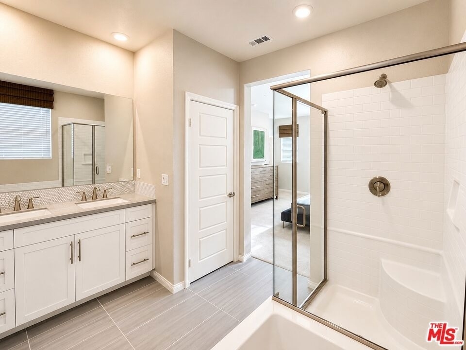 751 Daniel Freeman Circle - Photo 16