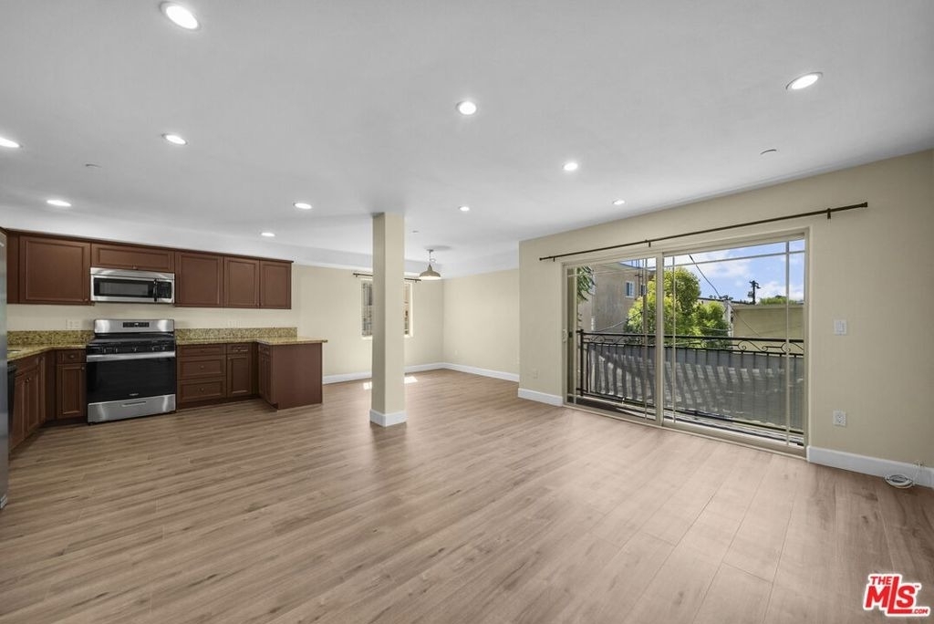 5315 Bellingham Avenue - Photo 4
