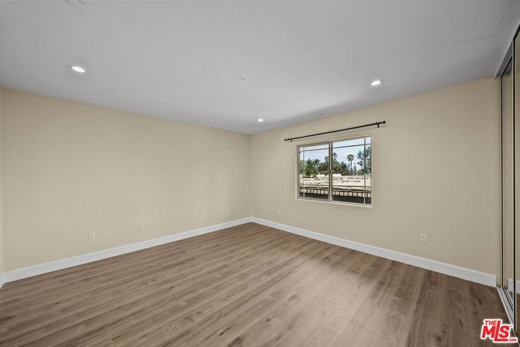 5315 Bellingham Avenue - Photo 15