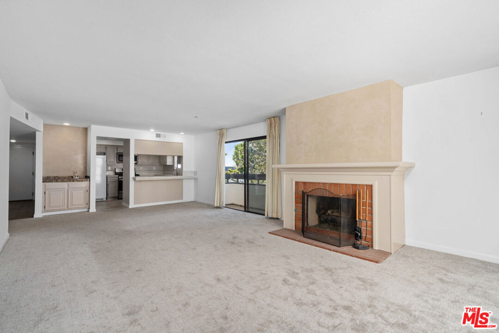 1250 Amherst Avenue - Photo 24