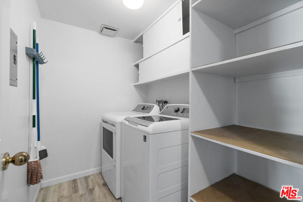 1250 Amherst Avenue - Photo 25