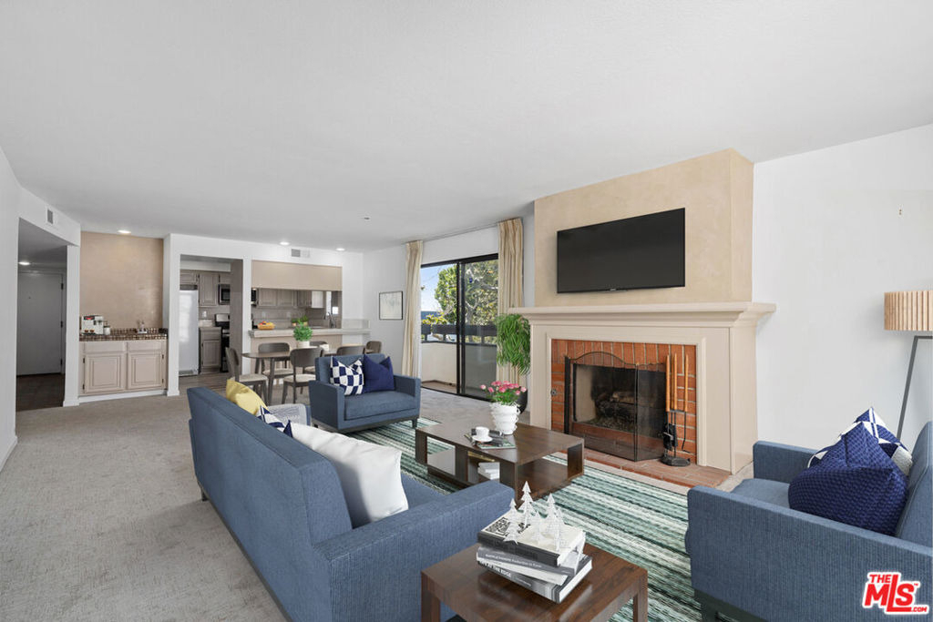 1250 Amherst Avenue - Photo 4