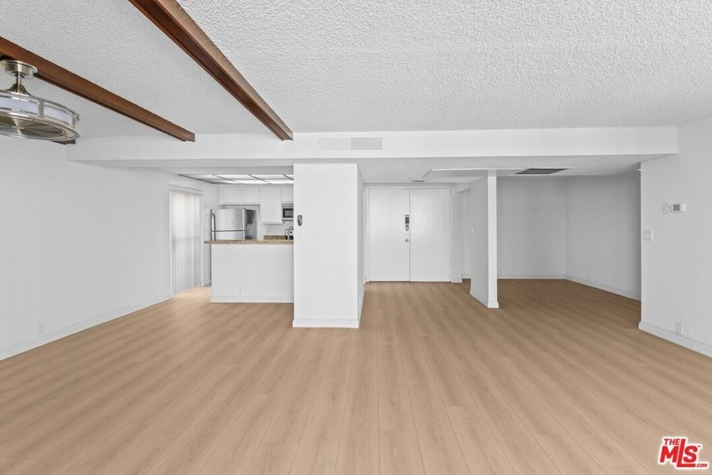 10535 Wilshire Boulevard - Photo 10