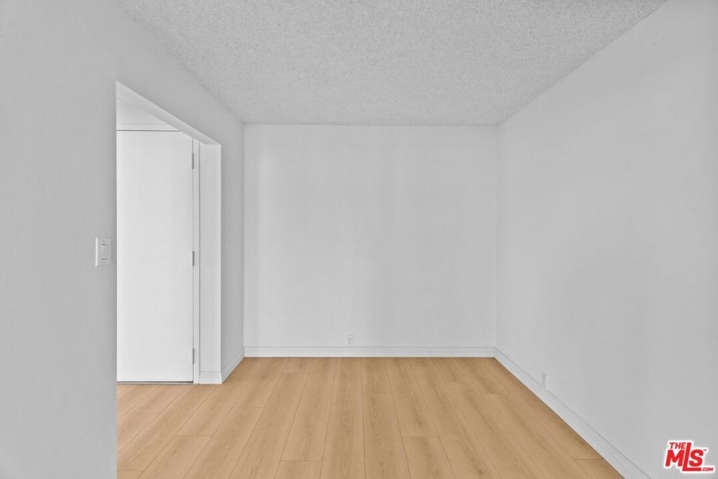 10535 Wilshire Boulevard - Photo 14