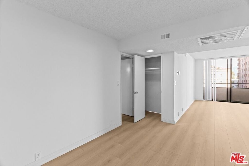 10535 Wilshire Boulevard - Photo 15