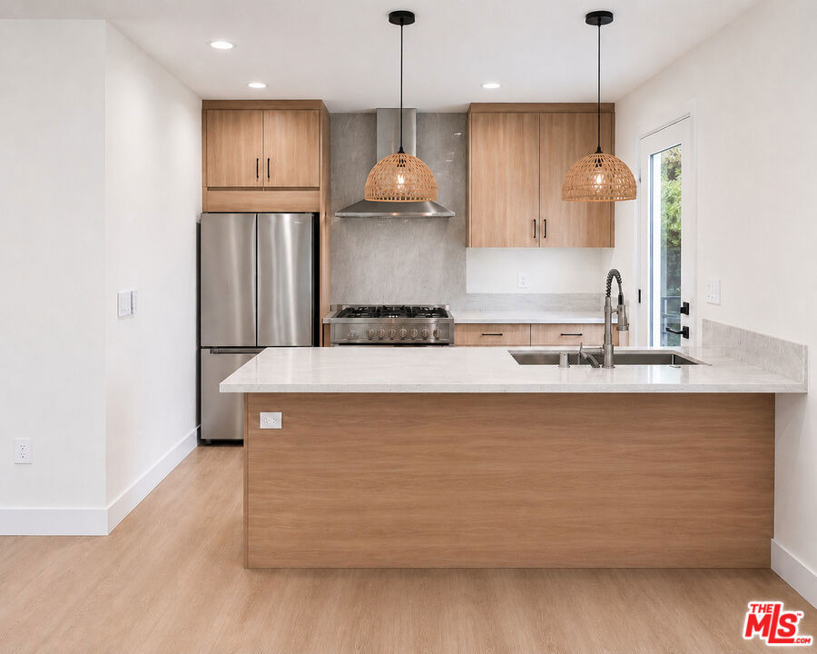912 N Harper Avenue - Photo 12