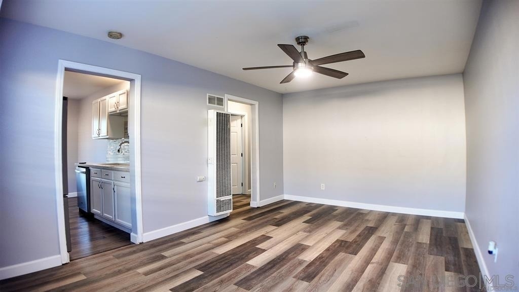 3934 Marine View Ave - Photo 7