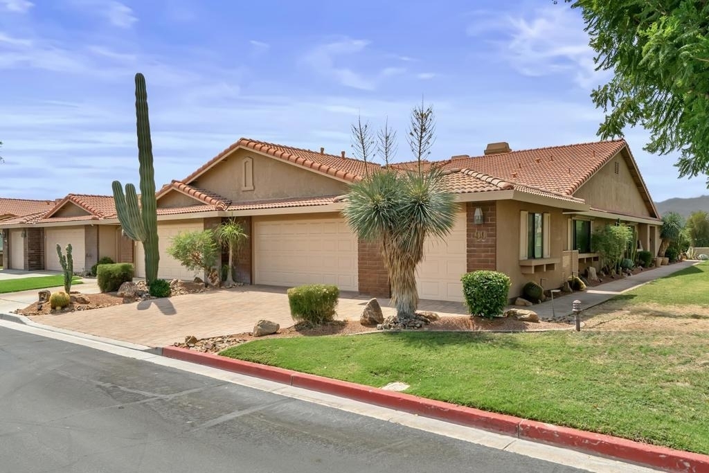 99 Conejo Circle - Photo 0