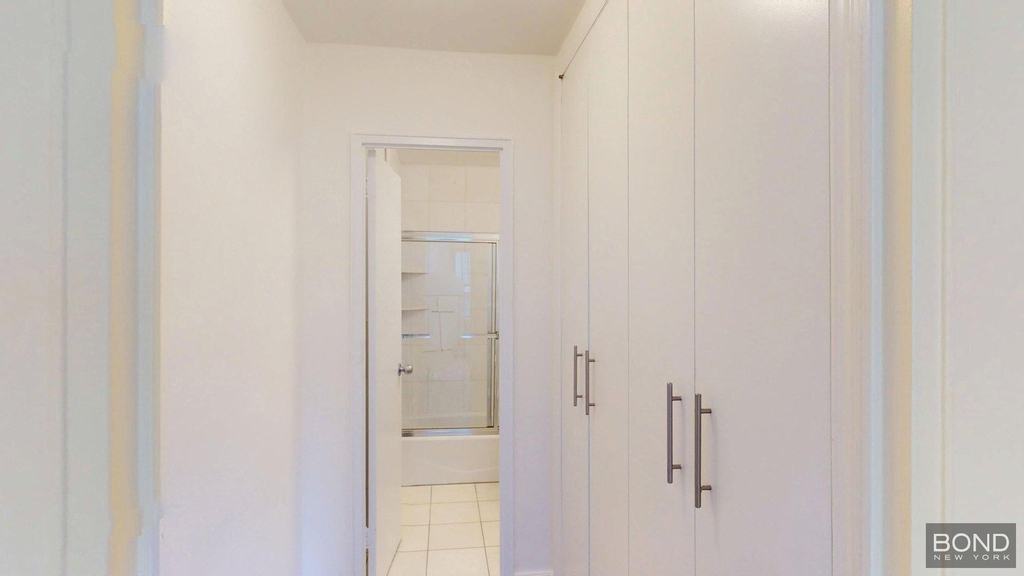 888 8th Avenue - Photo 3