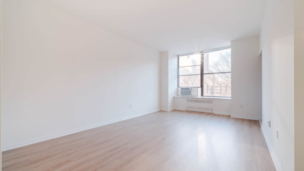 50 West 77th Street - Photo 30