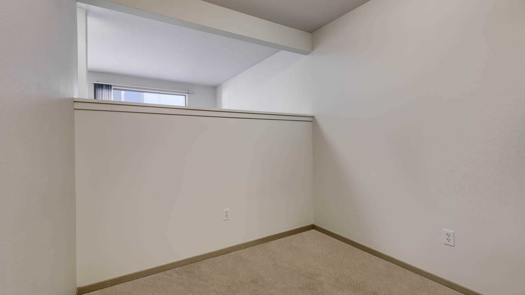 130 Harvard Avenue East - Photo 17