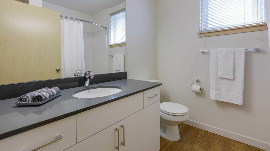 130 Harvard Avenue East - Photo 15