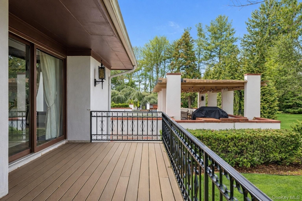8 Plaka Court - Photo 24