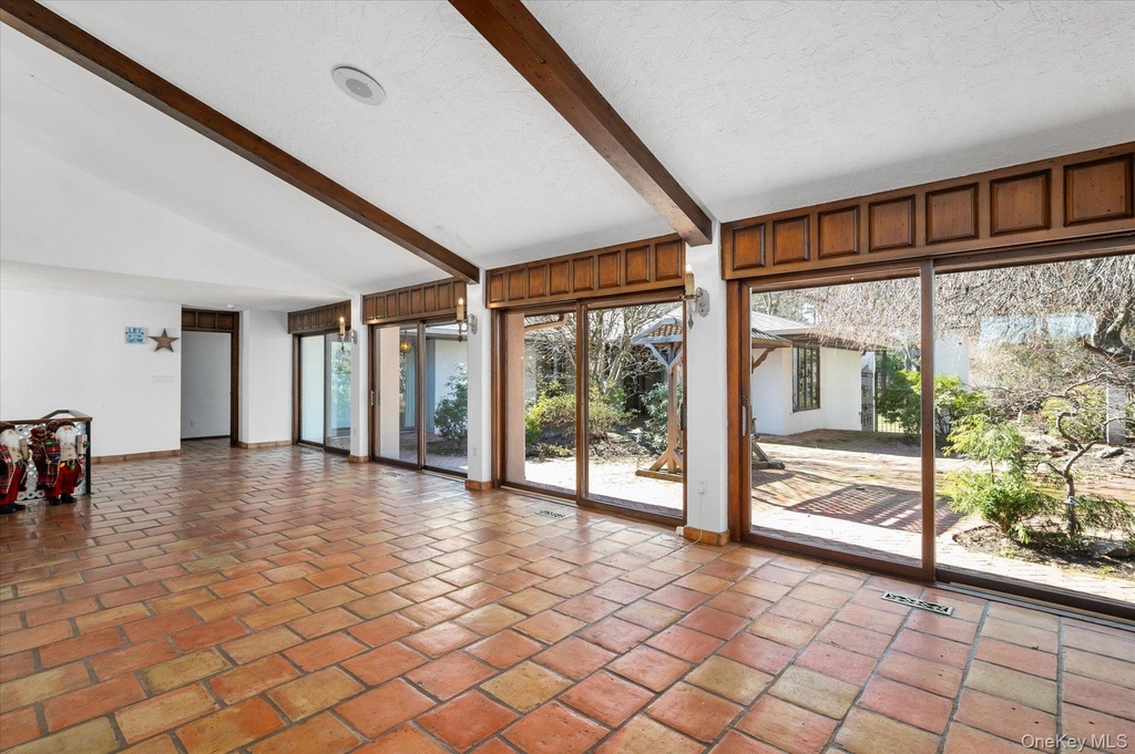 8 Plaka Court - Photo 9