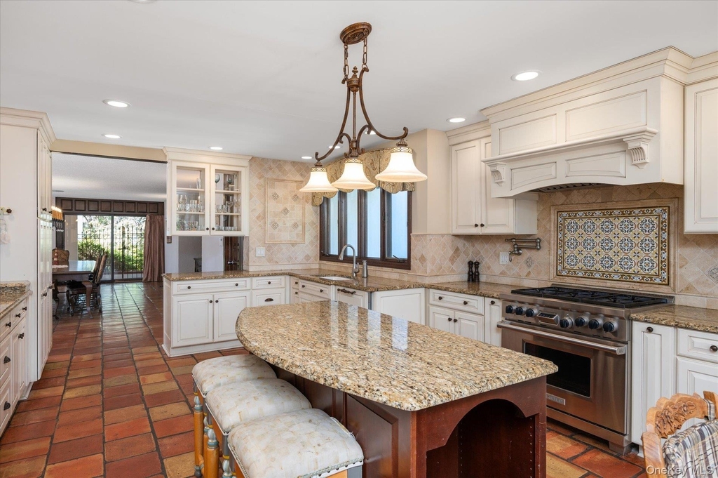 8 Plaka Court - Photo 11