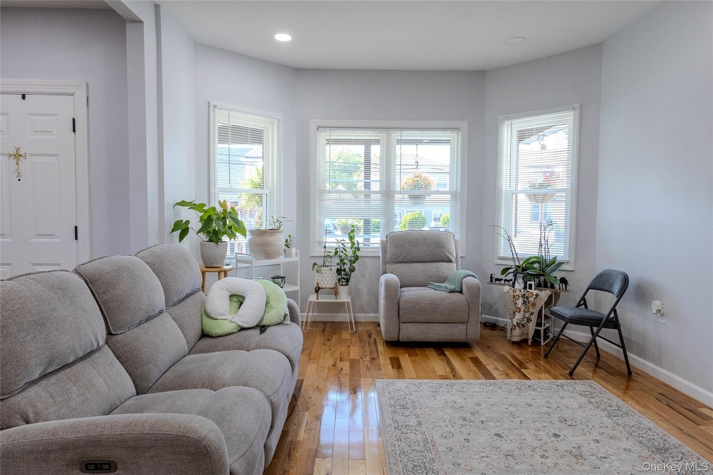 55 Henry Street - Photo 11
