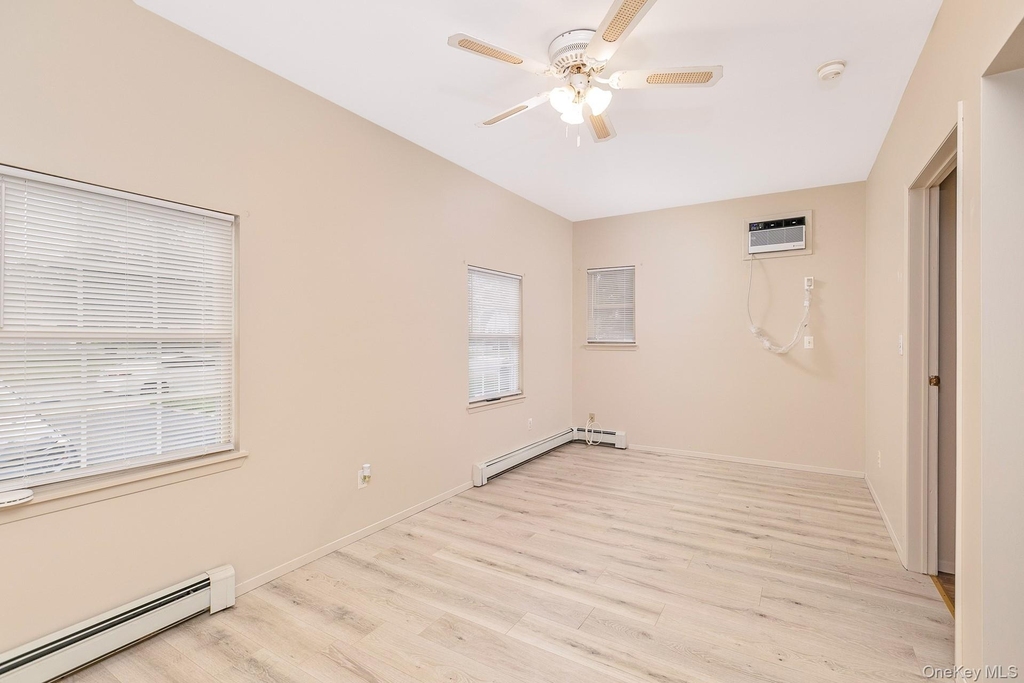 4 Brooktree Court - Photo 11