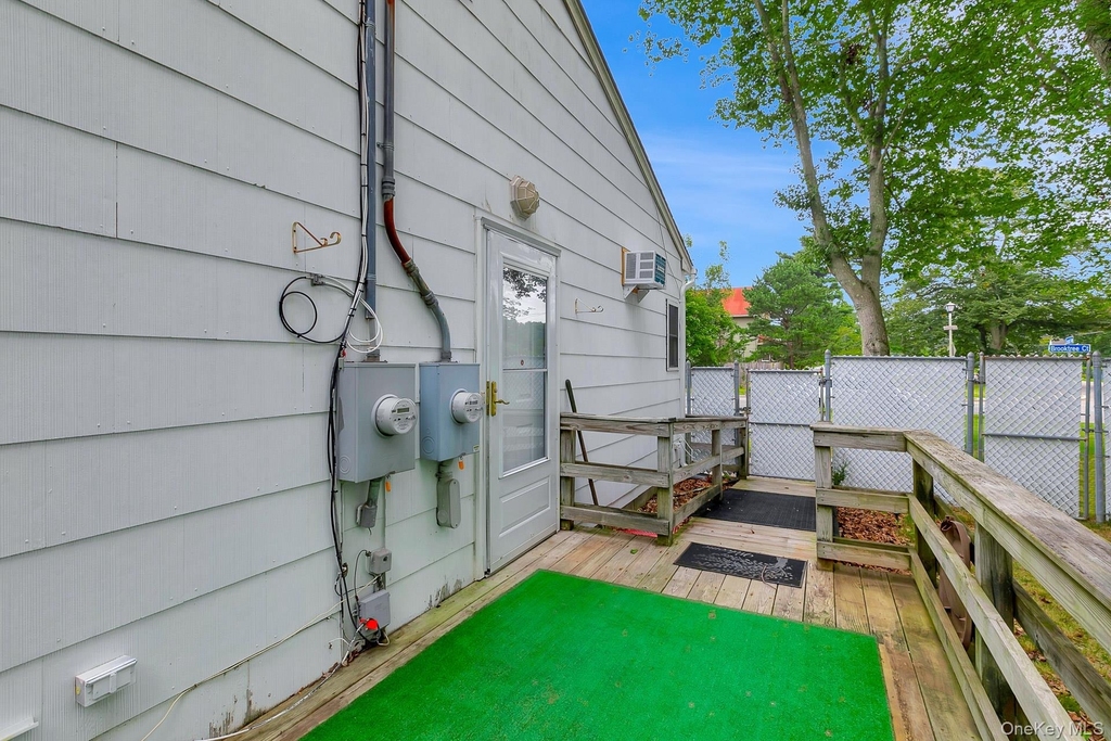 4 Brooktree Court - Photo 3
