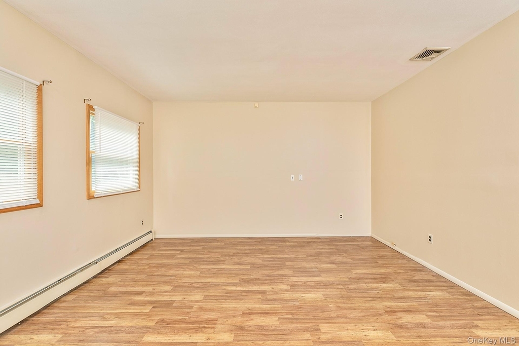 4 Brooktree Court - Photo 7