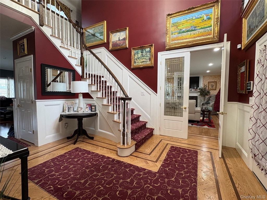 267 Dante Avenue - Photo 3