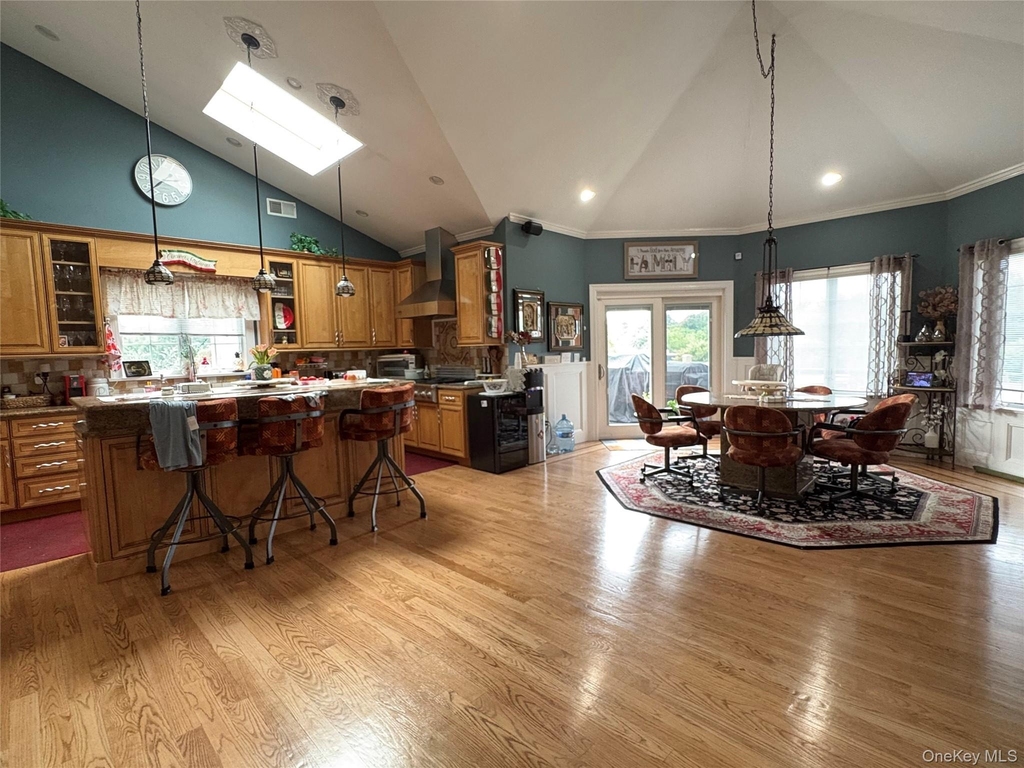 267 Dante Avenue - Photo 9