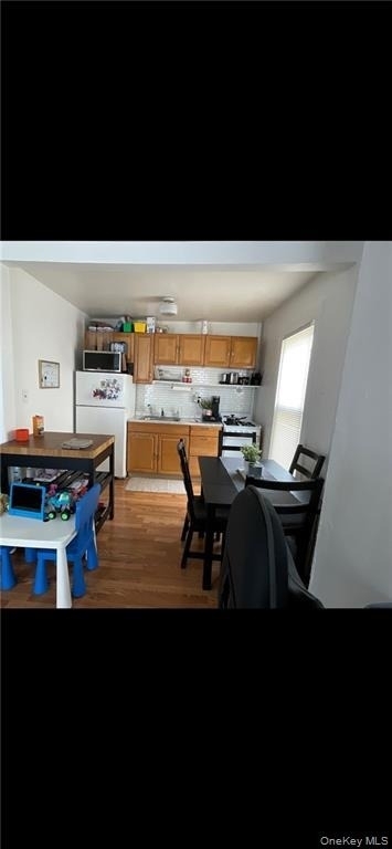 76 Benson Street - Photo 3