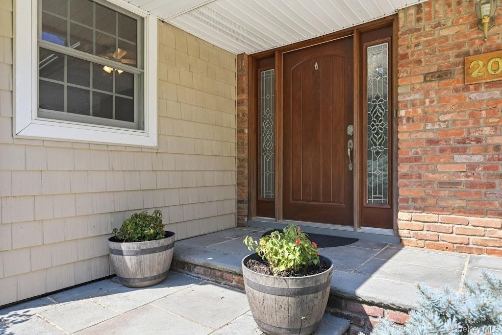 20 Williamsburg Drive - Photo 3