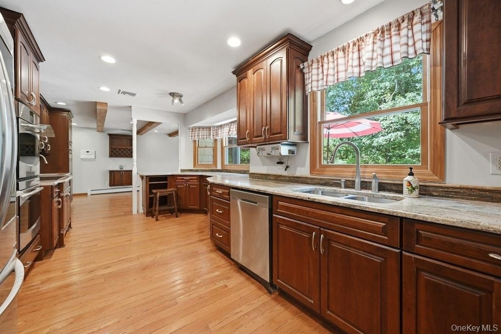 20 Williamsburg Drive - Photo 9
