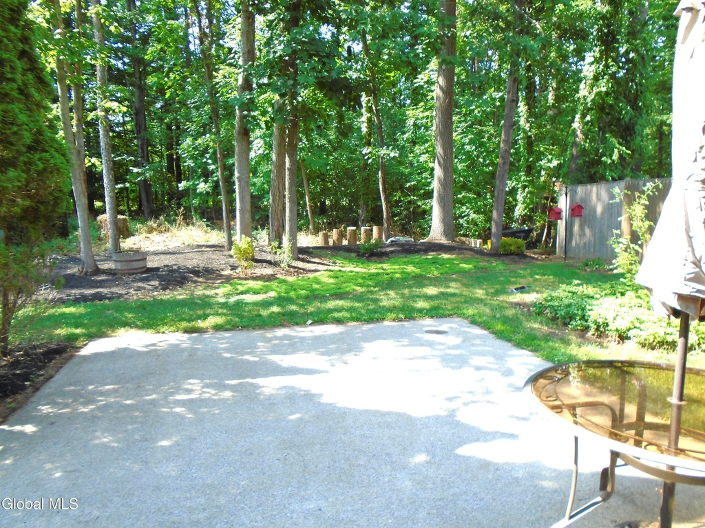 44 Thimbleberry Road - Photo 3