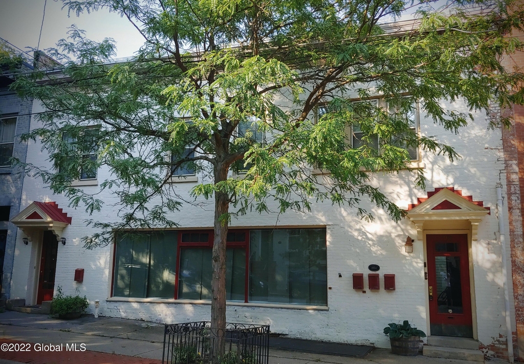 199 Jay Street - Photo 0