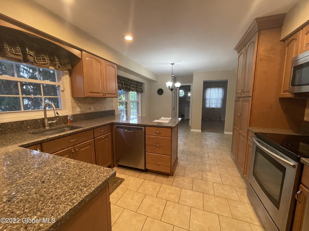 63 Swatling Road - Photo 1