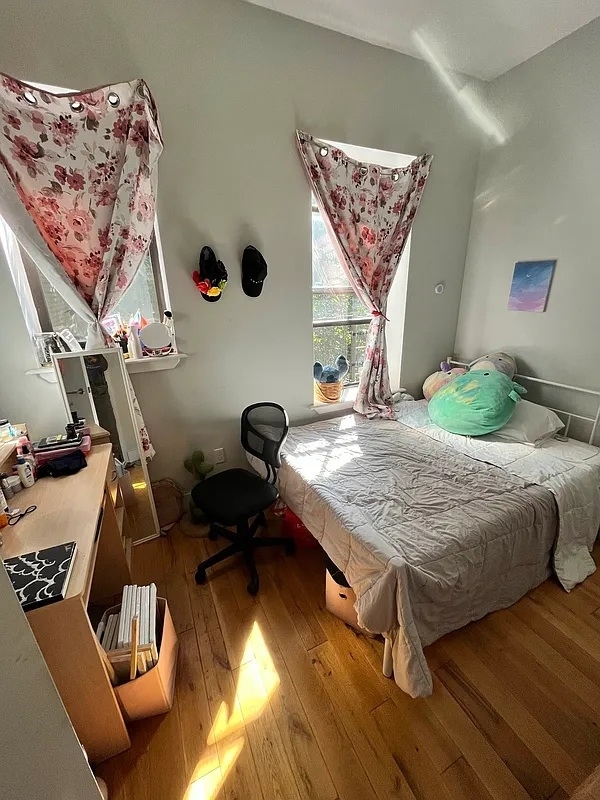 1020 Park Place - Photo 5