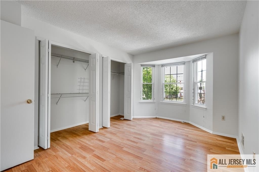 35 Brighton Way - Photo 4