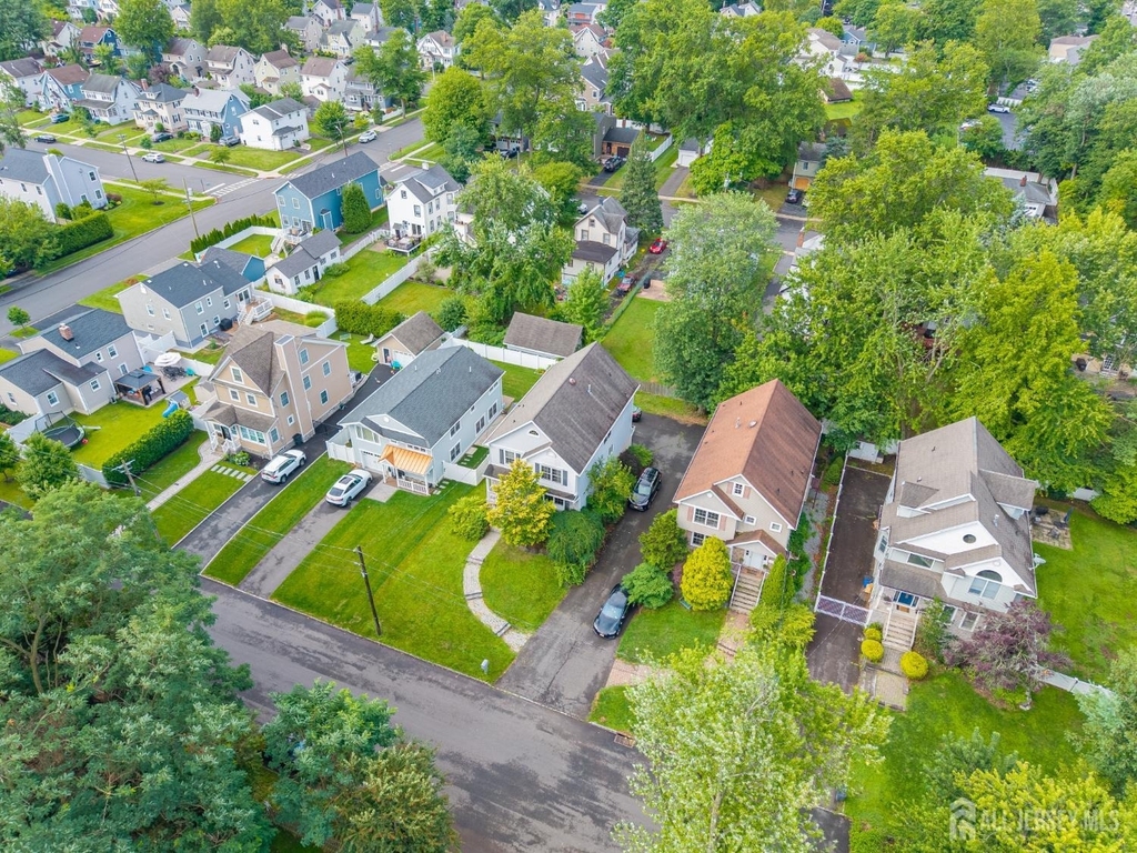 812 Columbus Avenue - Photo 35