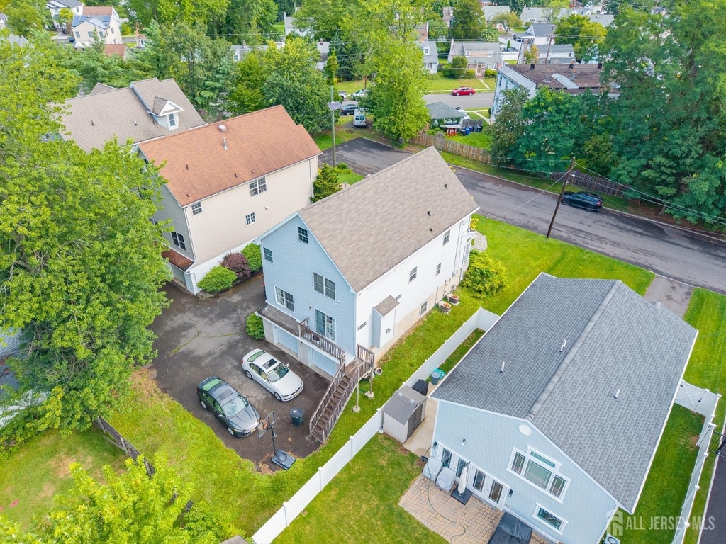 812 Columbus Avenue - Photo 36