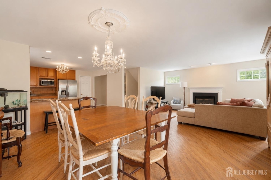 812 Columbus Avenue - Photo 25