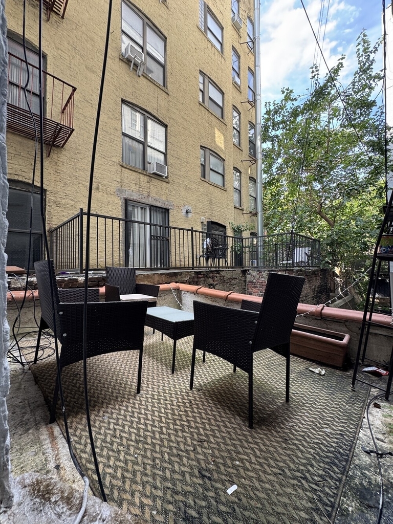 264 E 2nd Street - Photo 1
