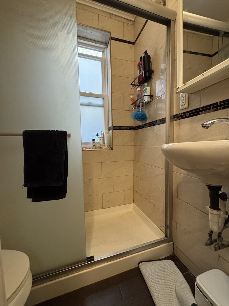 264 E 2nd Street - Photo 7