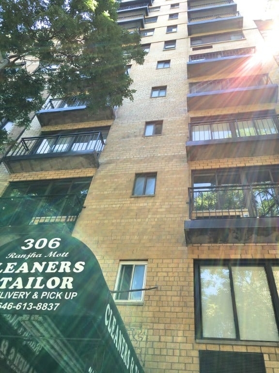 306 Mott Street - Photo 6