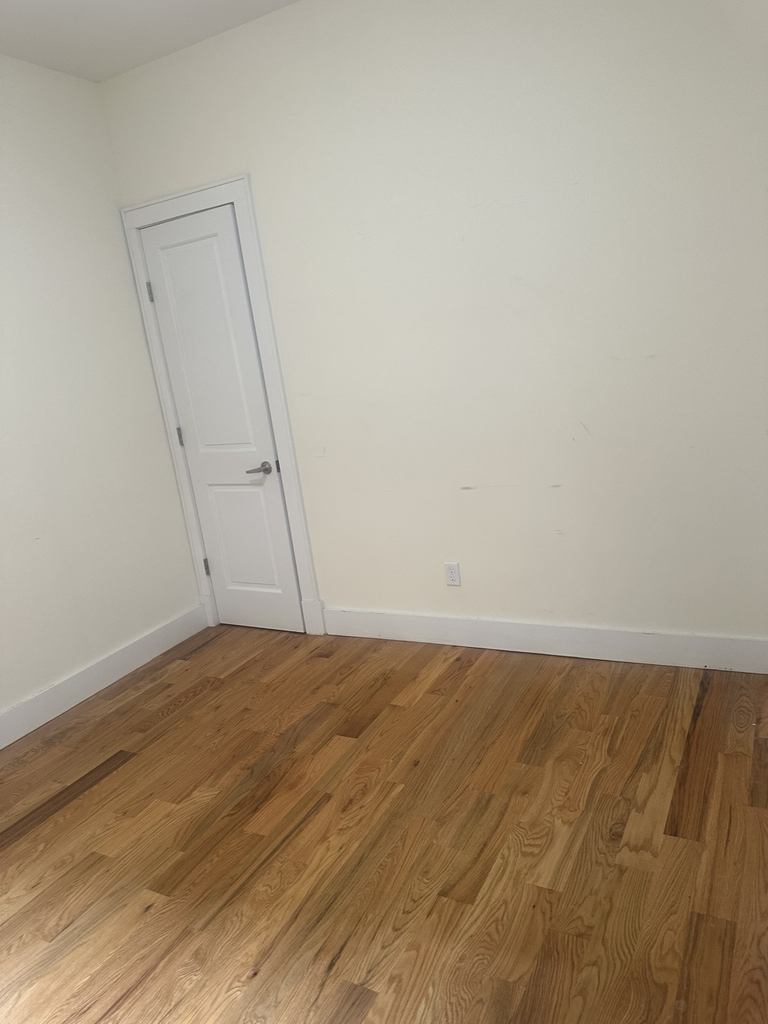 294 West 92nd Street - Photo 4