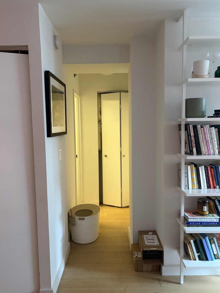 222 East 39th Street - Photo 13