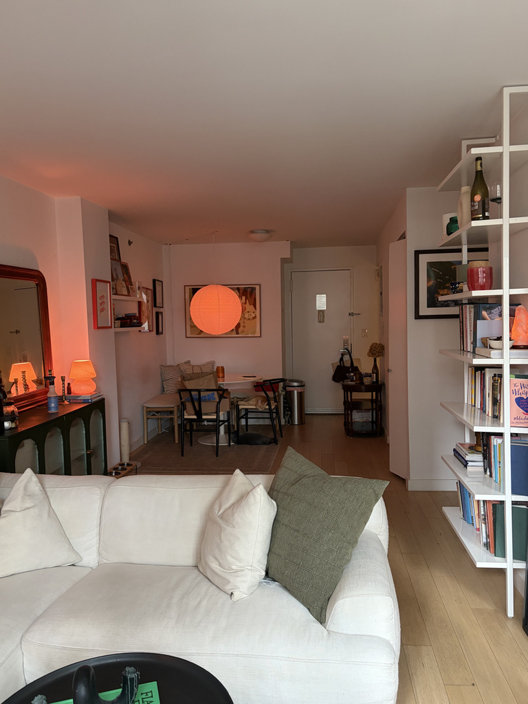 222 East 39th Street - Photo 10