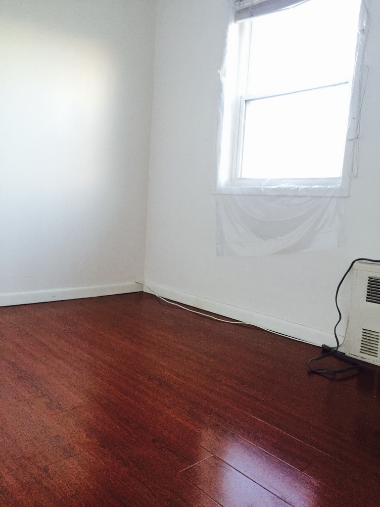 1940 79th Street - Photo 4