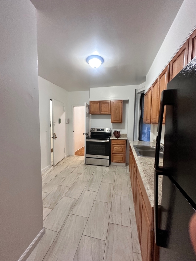 435 East 46th Street - Photo 0
