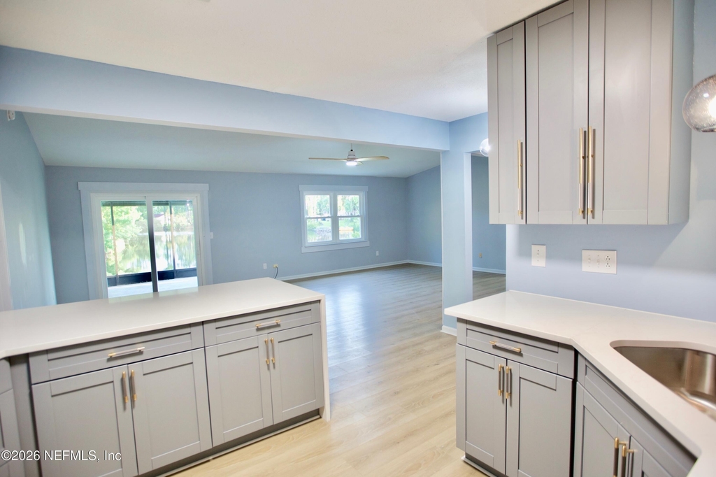 3542 Sheldrake Drive - Photo 8