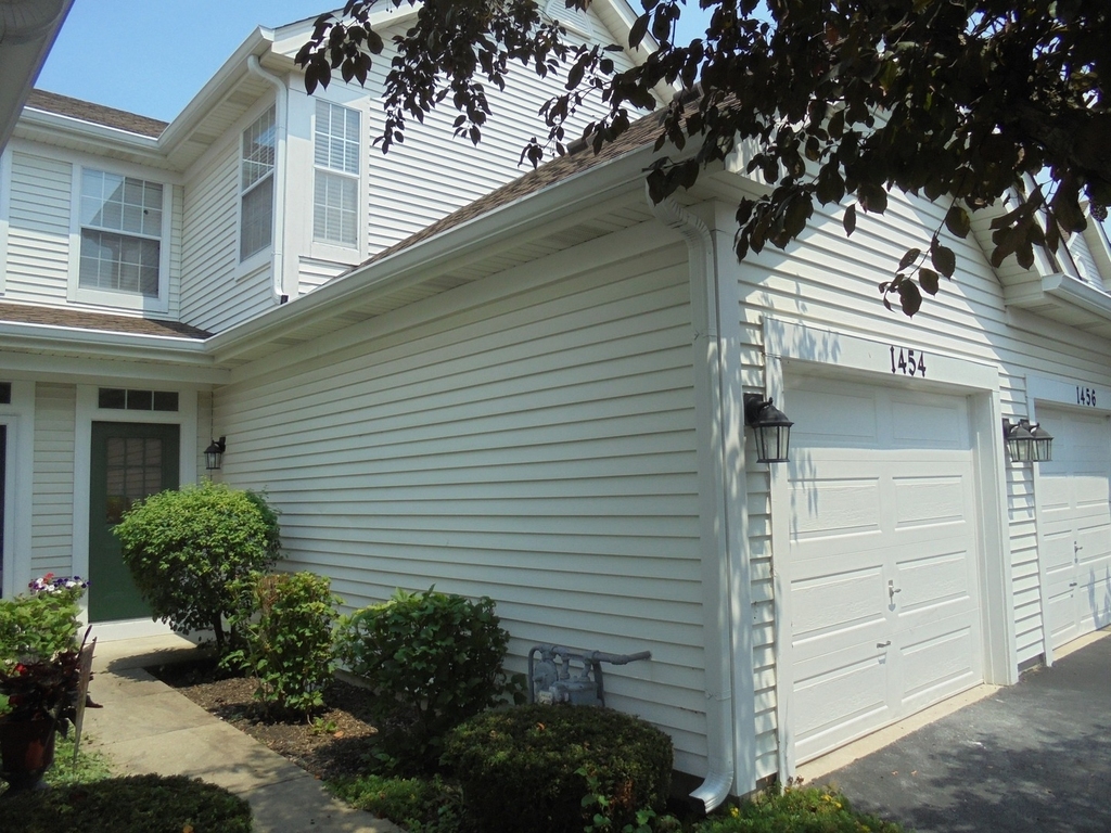 1454 Walnut Hill Avenue - Photo 2