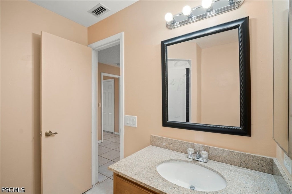 4406 Santa Barbara Boulevard - Photo 15