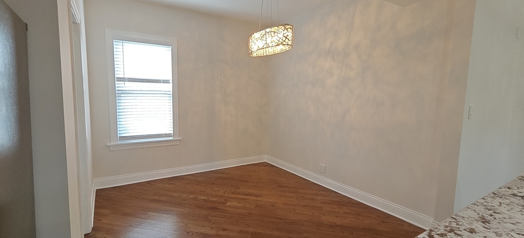 4222 N Laramie Avenue - Photo 9