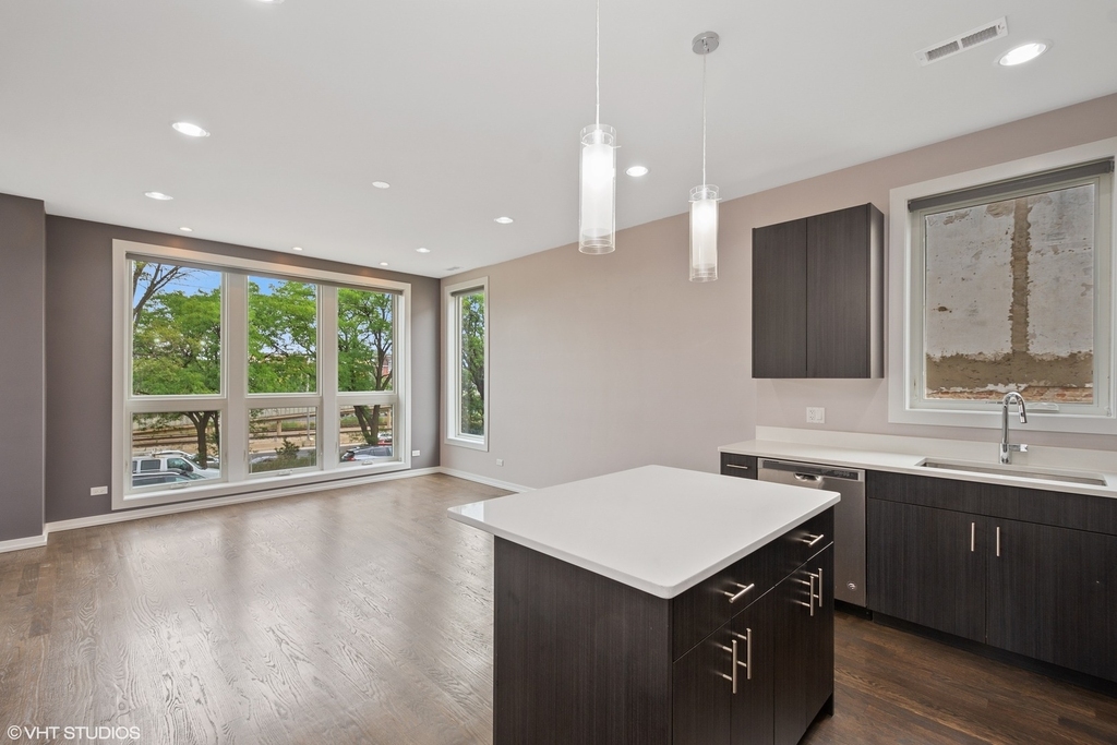 2159 W Adams Street - Photo 5