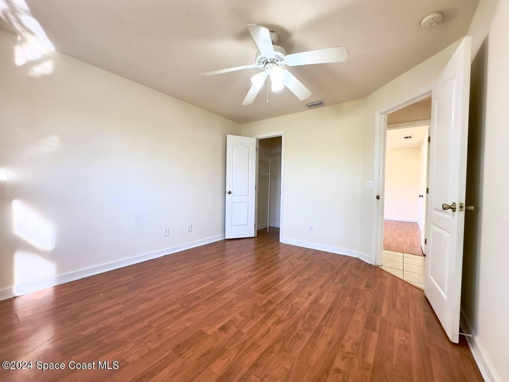 565 Limerick Drive - Photo 23